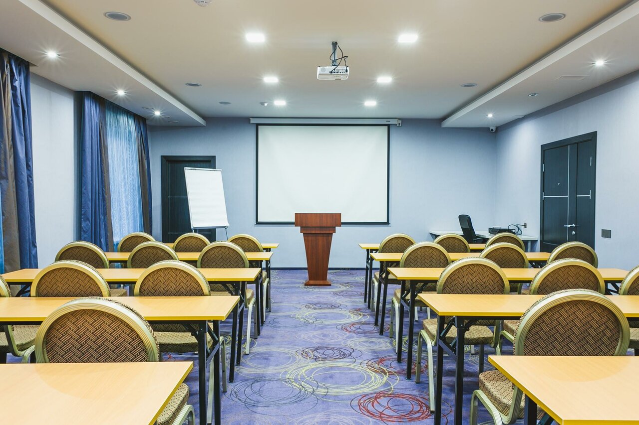 Гостиница Аквамарин Курск-94